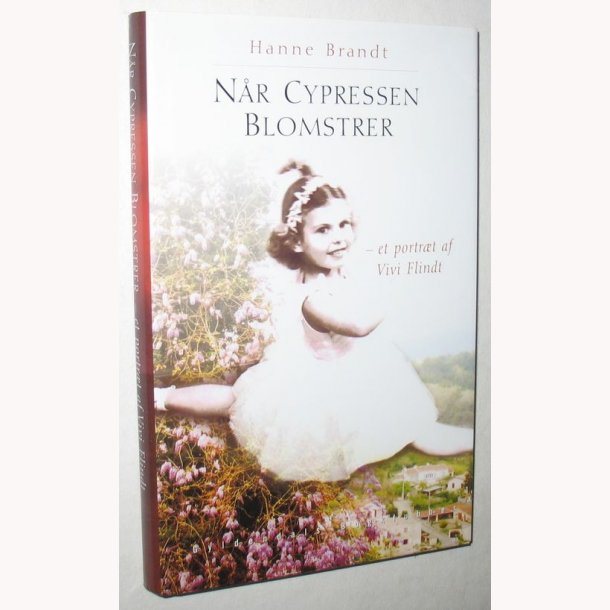 Nr Cypressen blomstrer