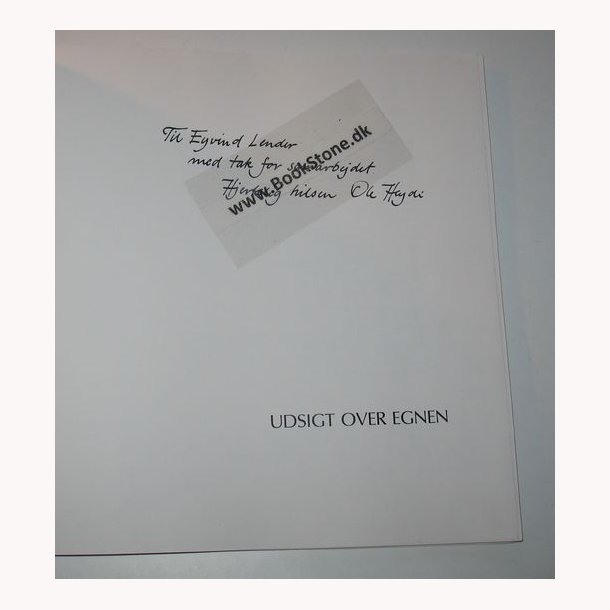 Udsigt over egnen - signeret