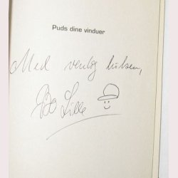 Puds dine vinduer - signeret