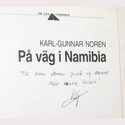 P v&auml;g i Namibia