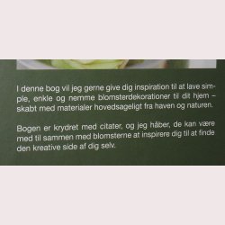 Mit efterr med blomster