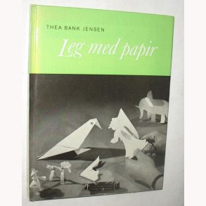 Leg med papir