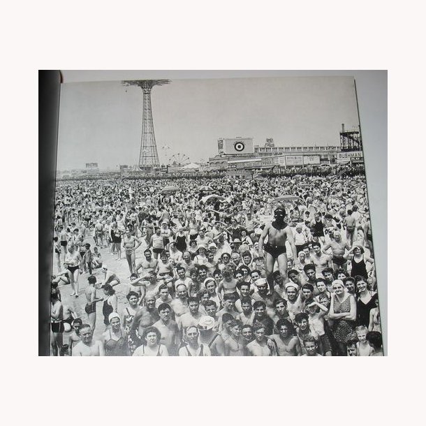 The New York School Photographs 1936-1963