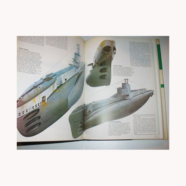 Sea Power: A Modern Illustrated Military History