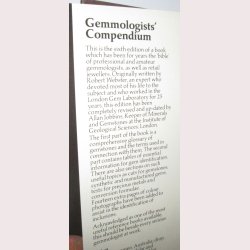 Gemmologists&acute; Compendium