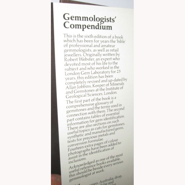 Gemmologists&acute; Compendium