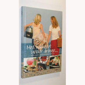 Med kkkenet under armen...