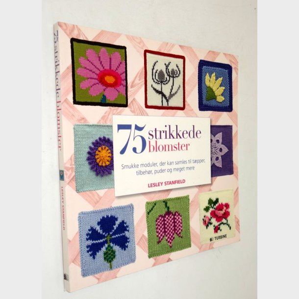 75 strikkede blomster: Lesley Stanfield