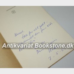 Udvikling - et skuespil (signeret) 