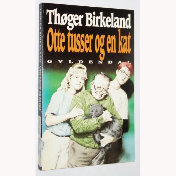 Otte tusser og en kat