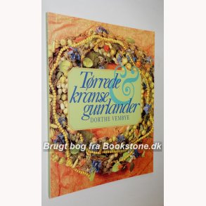 Trrede kranse & guirlander