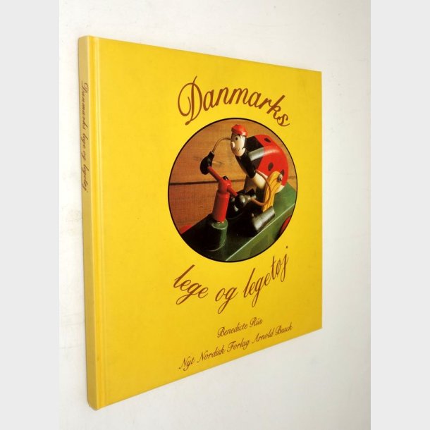 Danmarks lege og legetj: Benedicte Riis