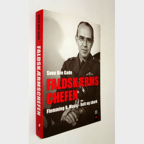 Faldsk�rmschefen: Svend Ove Gade