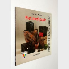 Flet med papir: Sonja Bech Madsen