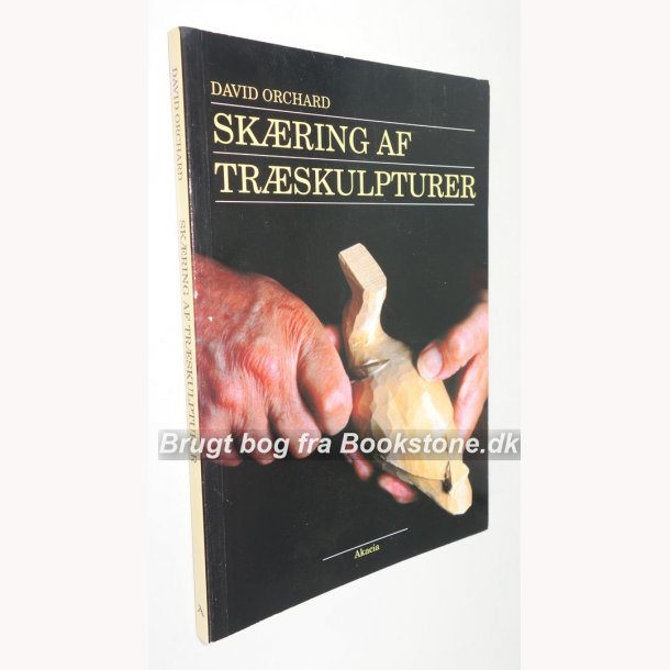 Skring af trskulpturer