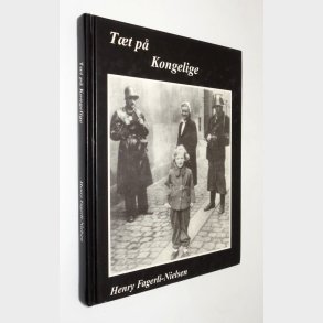 T�t p� Kongelige: Henry Fagerli-Nielsen