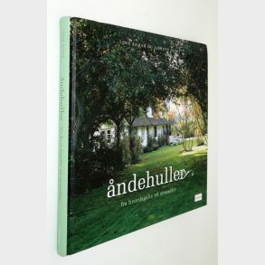 ndehuller - fra hverdagsliv til strandliv: Lene Sams og Lisbeth Hjort