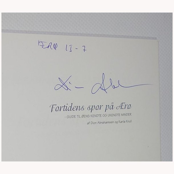 Fortidens spor p r - signeret